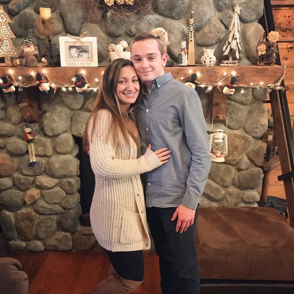 Meet your Posher, Nikki - Picture 1 of 1